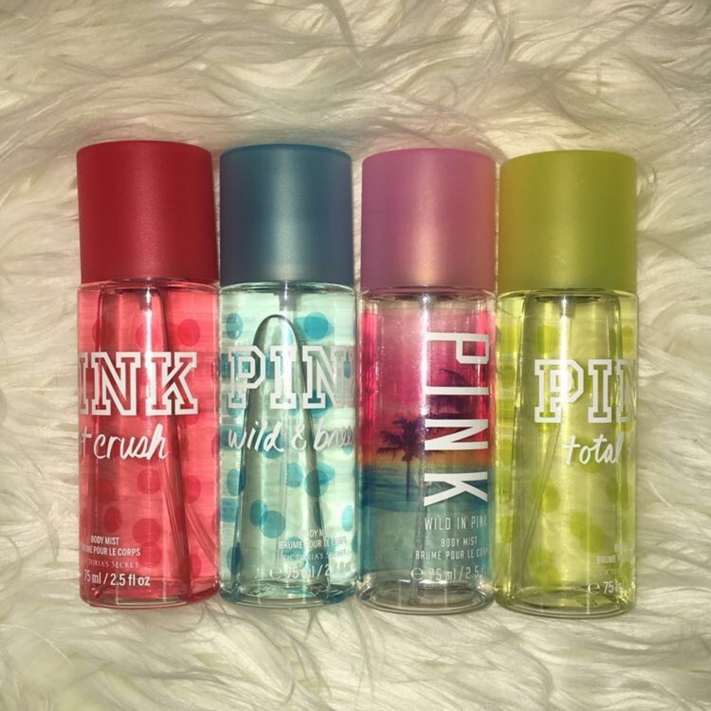 VS PINK body mists